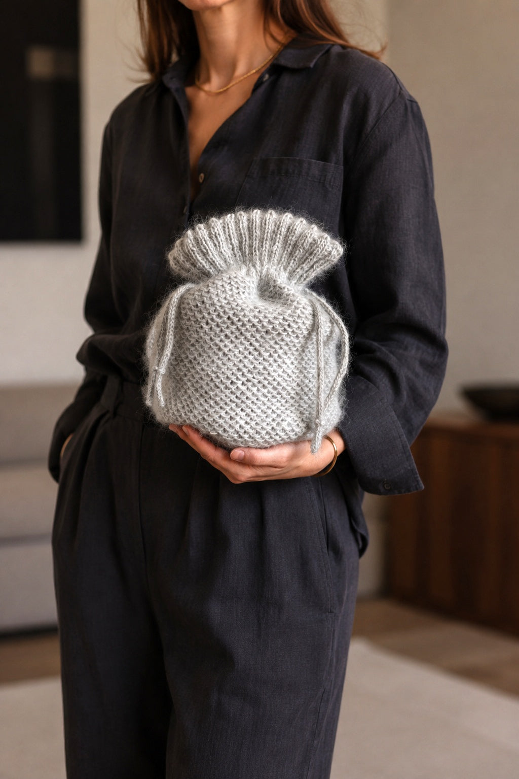 bucket bag knitting pattern knit drawstring purse easy knit purse bag Vale Bag darling jadore