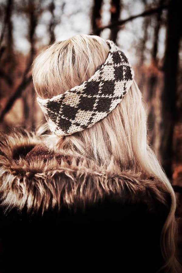 Knitted argyle ear warmer headband in cream and grey diamond pattern - Cypress Headband by Darling Jadore