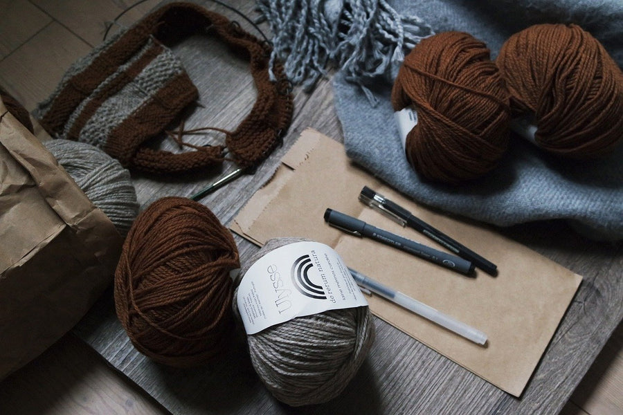 Knitting With Natural Wool Yarn and Bamboo Needles: Lanolin, Softness, and Wet Blocking Explained