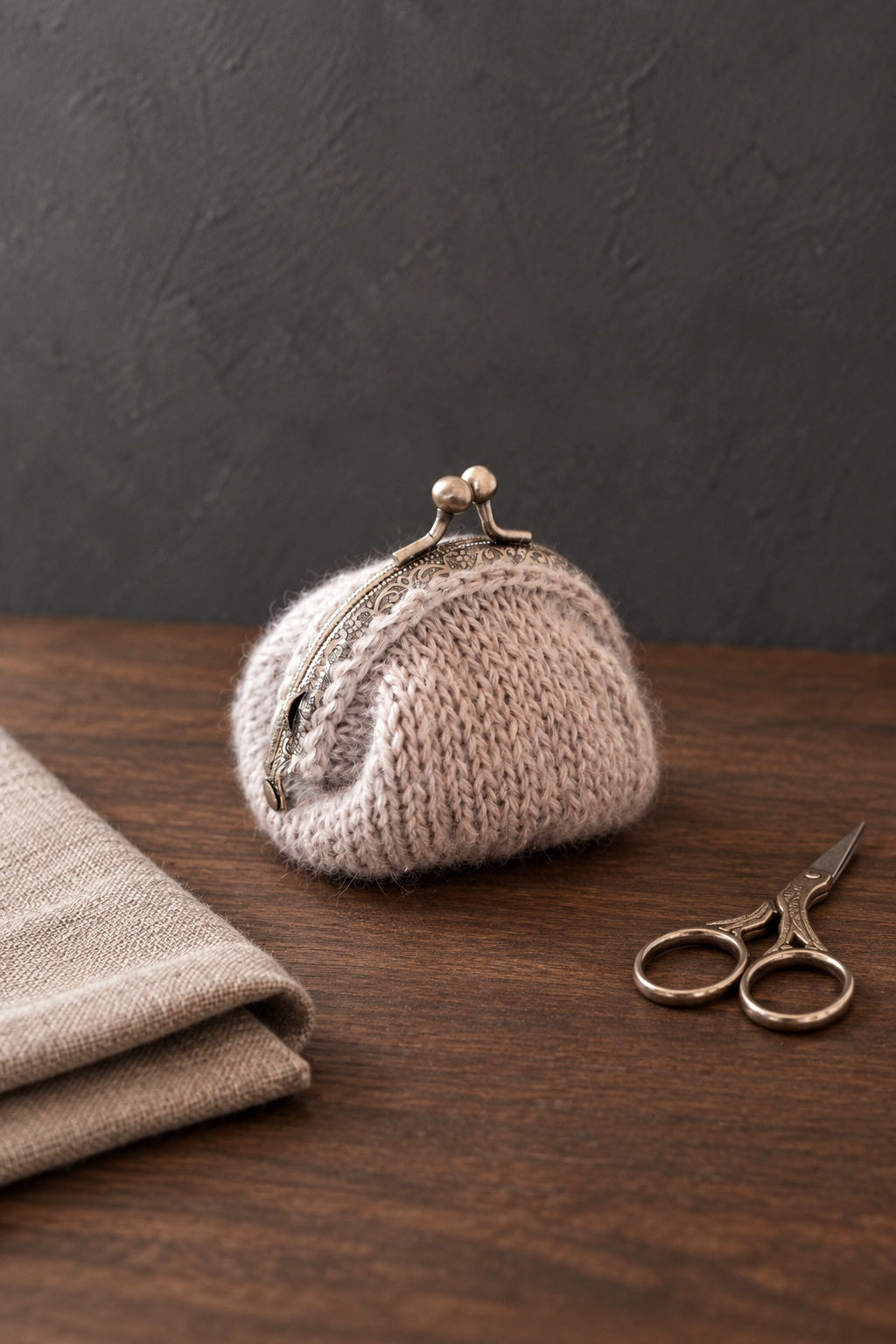 knit coin purse knitting pattern kiss lock wallet bag knit pattern