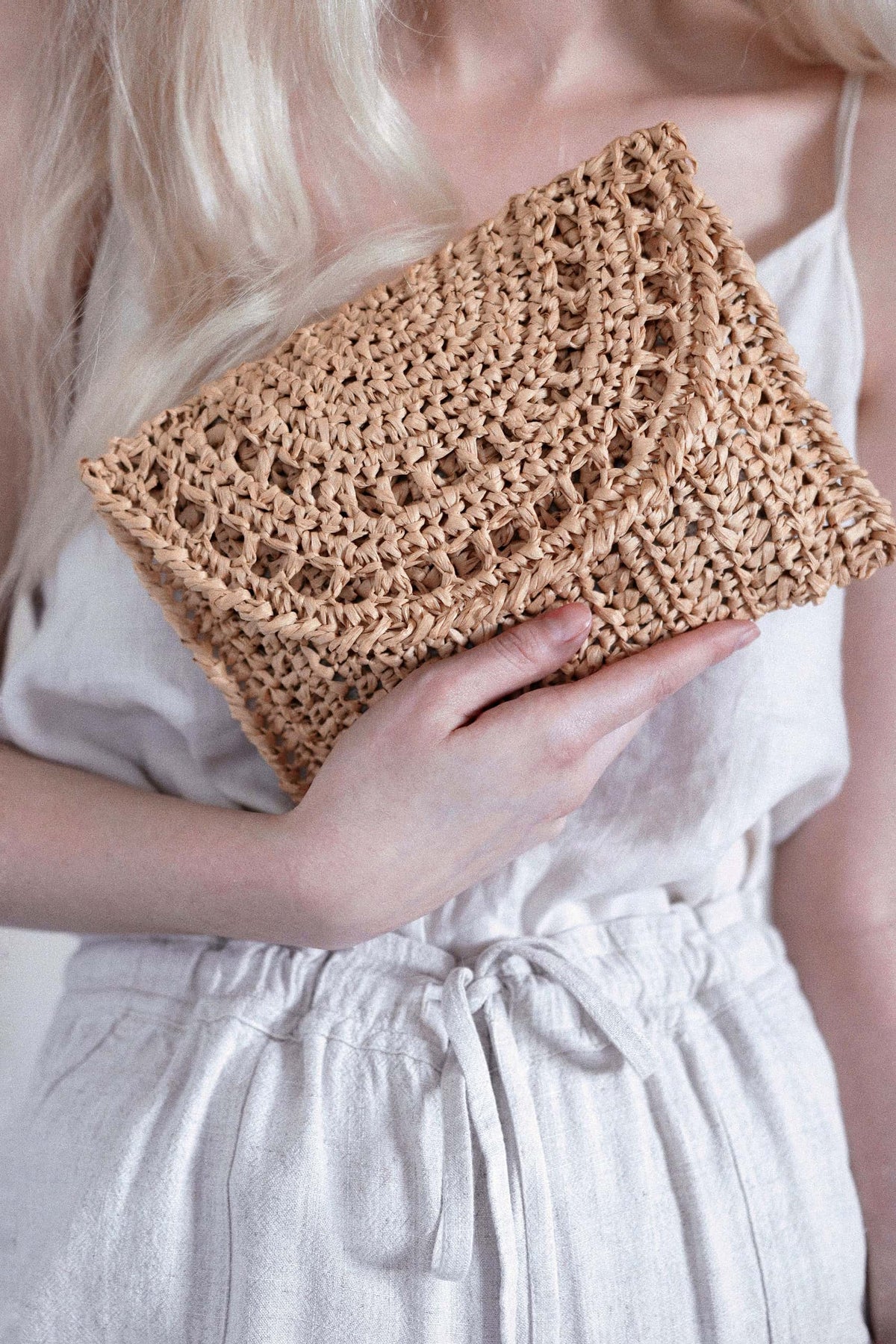 Summer raffia purse crochet pattern showing classic stitch texture