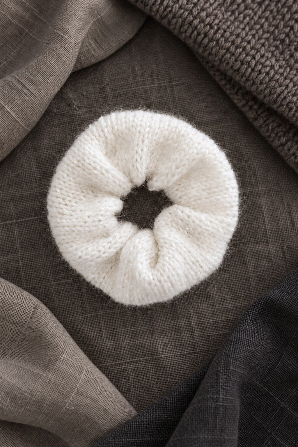 scrunchie knitting pattern darling jadore classic scrunchie