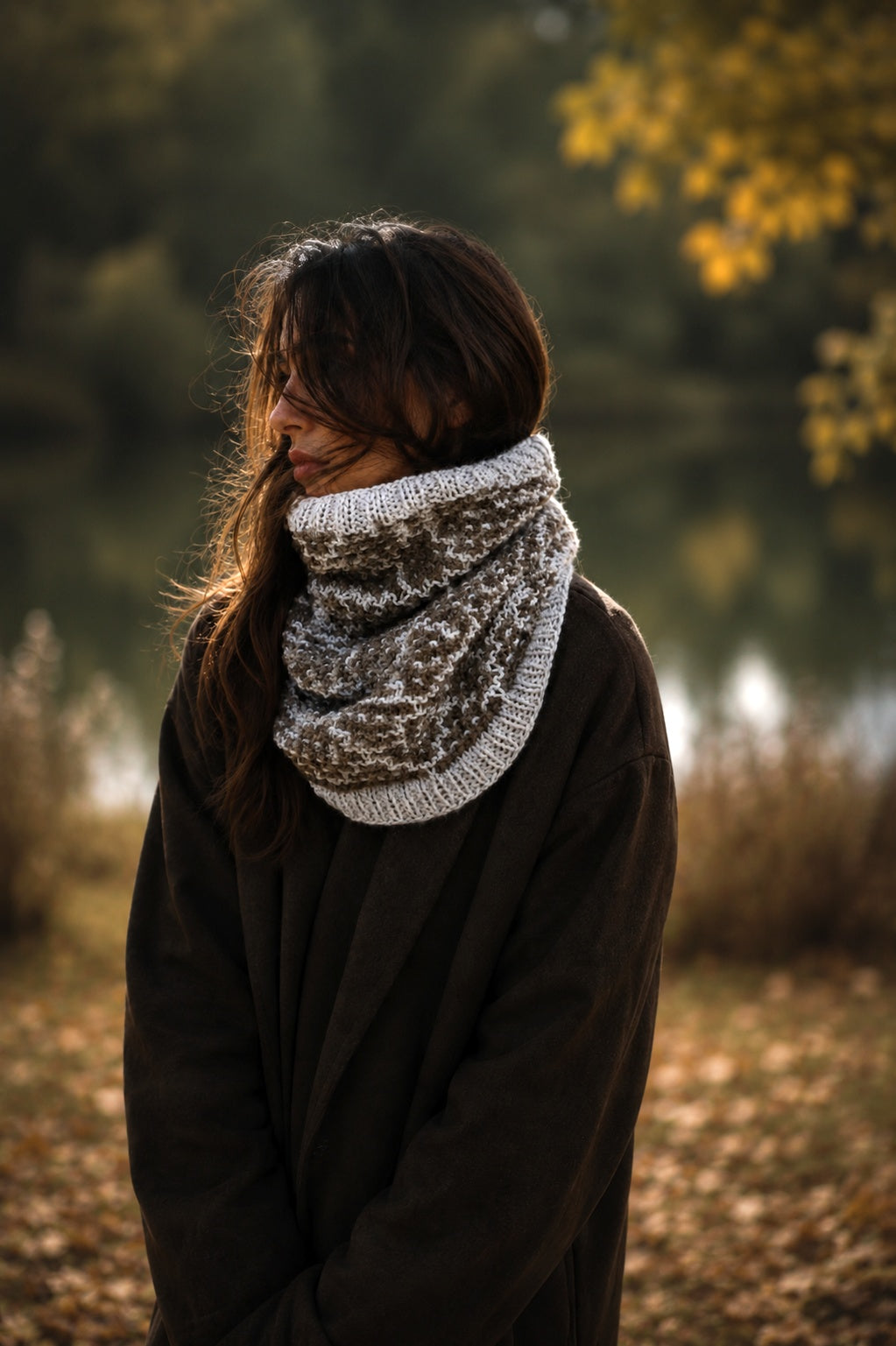 cowl snood scarf knitting pattern, knit circle scarf easy knitting pattern darling jadore iceberg cowl knit pattern