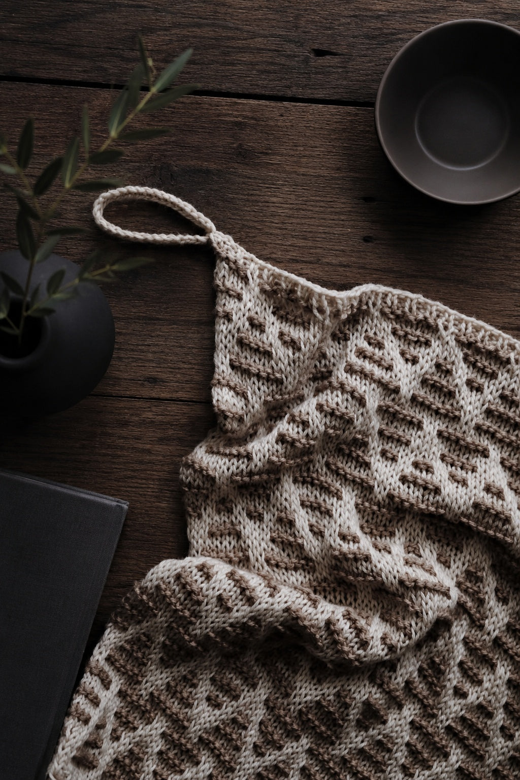 knit hand towel kitchen decore knitting pattern modern farmhouse Cinder Tea Towel