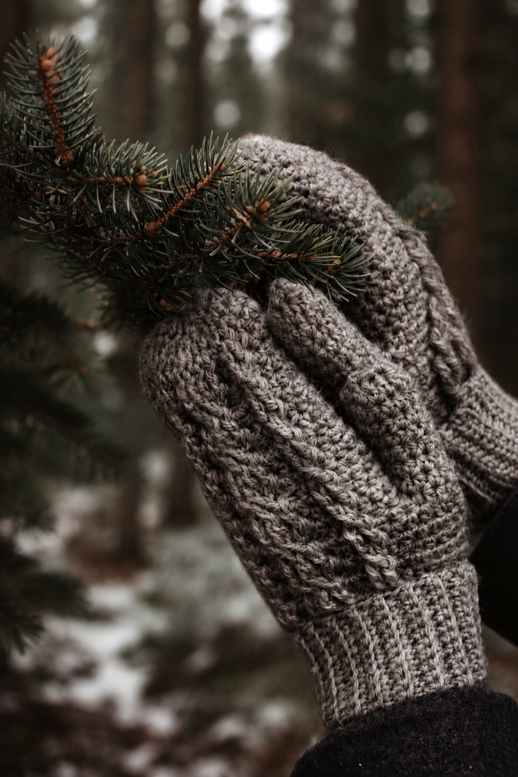 cable mittens crochet pattern driftwood mittens crochet pattern