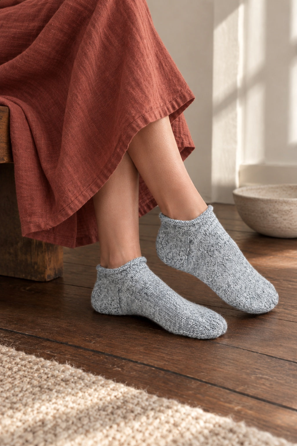 beginner ankle socks knitting pattern roll edge socks darling jadore tide socks
