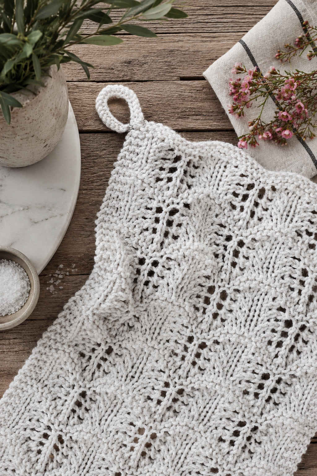 lace knit tea towel hand towel knitting pattern Windswept