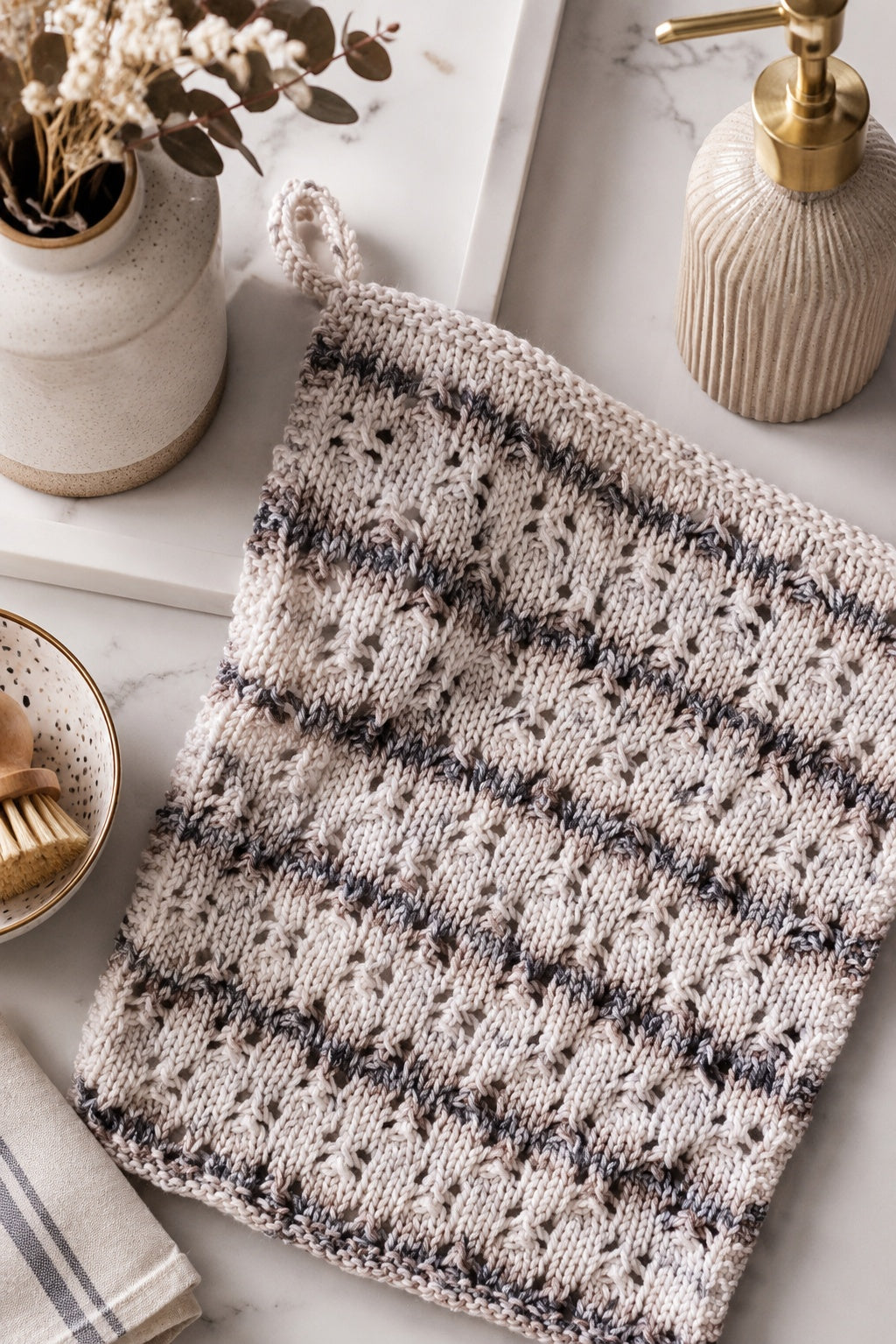 lace knit tea towel knitting pattern modern kitchen decor easy knit Lakeside Towel