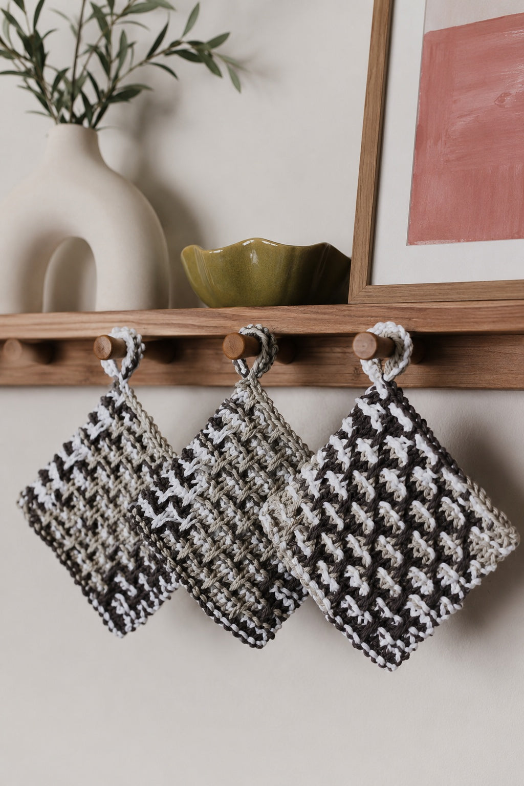knit coaster pattern ktichen decor knitting pattern kitchen towel with hook Lodge Coaster