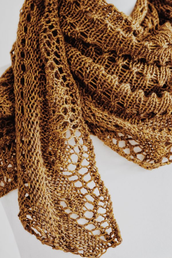 Ruska shawl knitting pattern texture detail showing eyelet lace and stockinette combination
