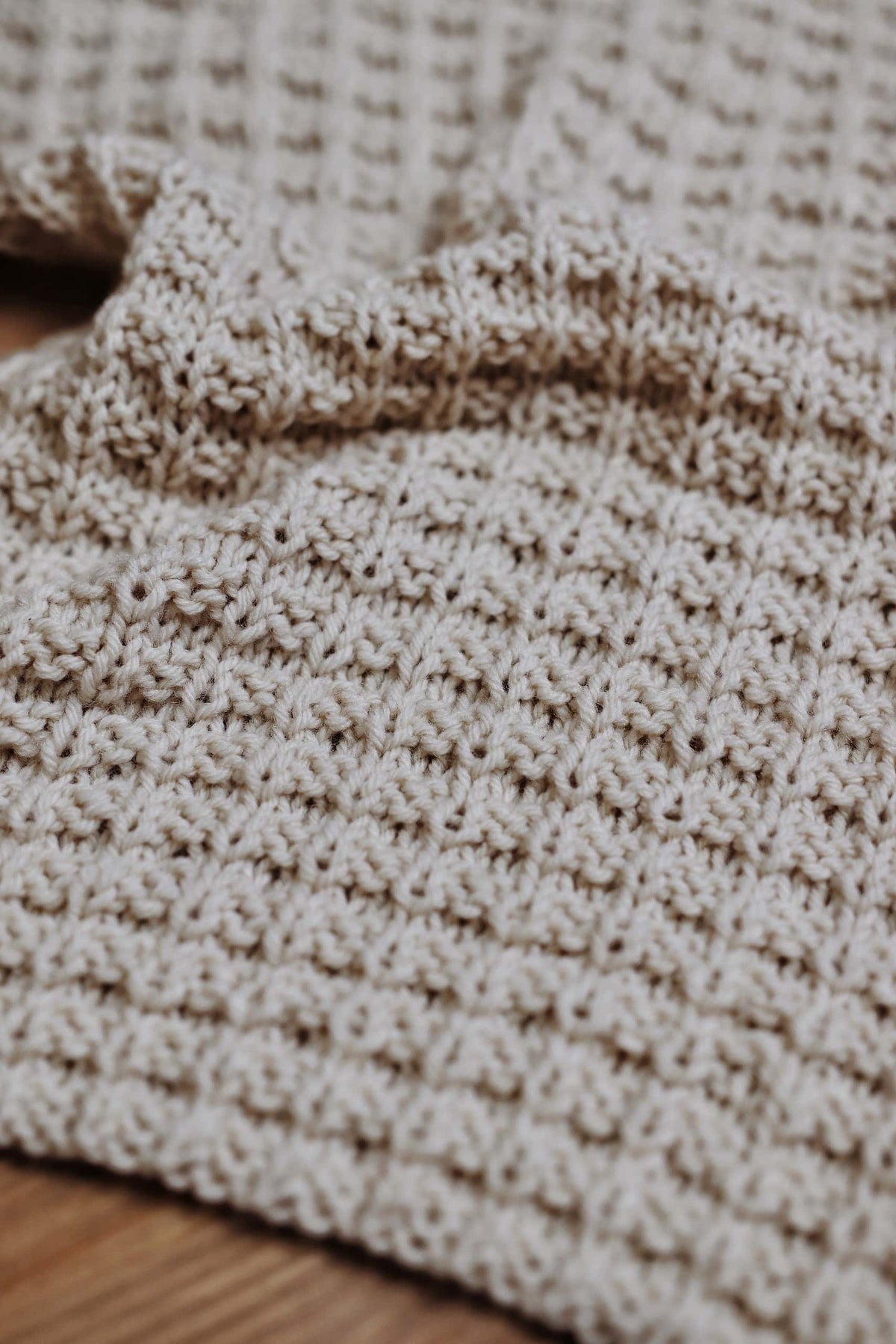 Beginner friendly tea towel knitting pattern styled in modern minimalist kitchen