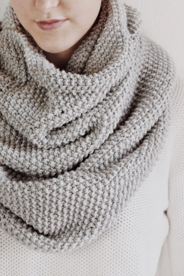Chunky cream infinity scarf draped elegantly - easy cowl scarf knitting pattern by Darling Jadore