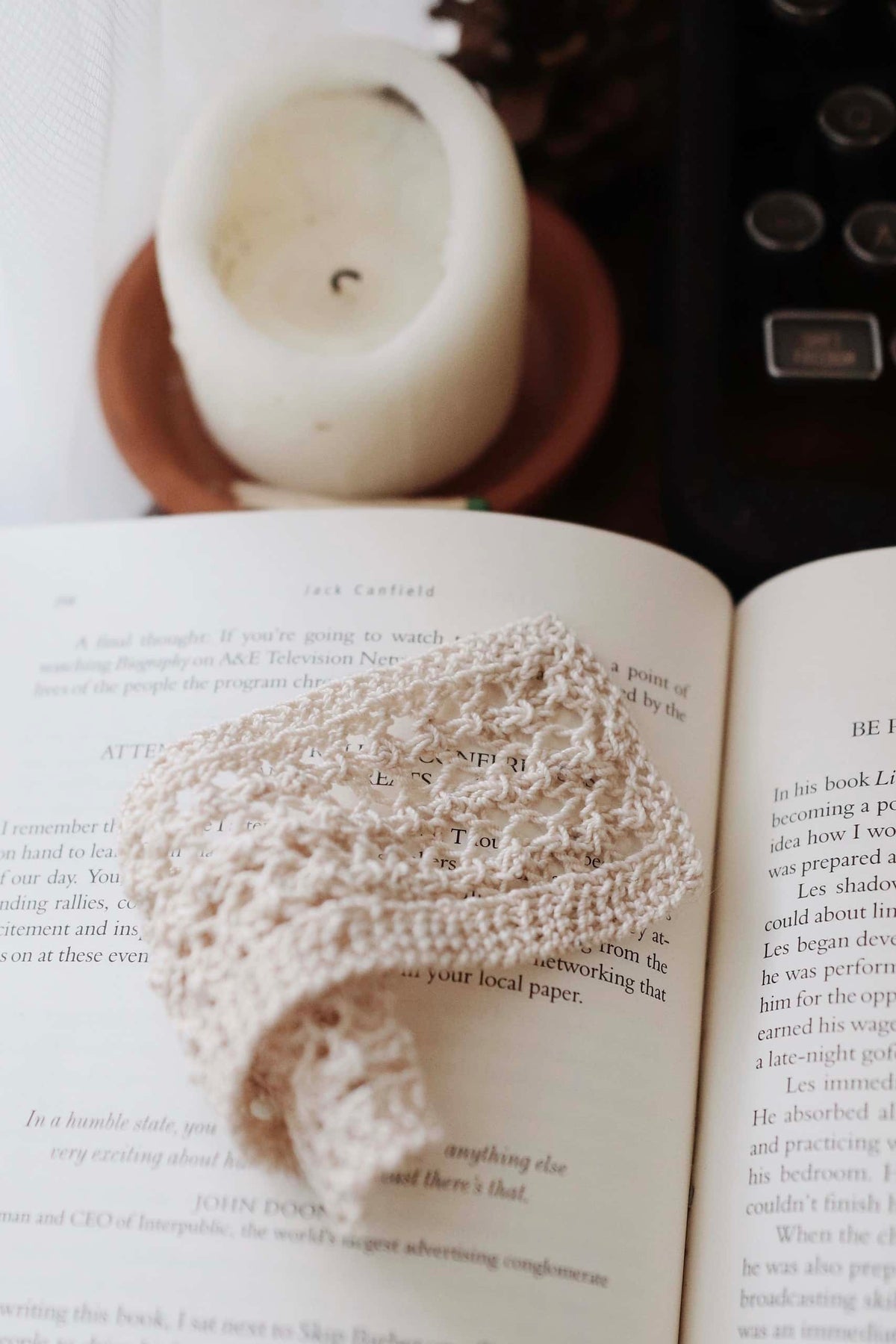 Elegant vintage-inspired lace bookmark knitting pattern close-up view
