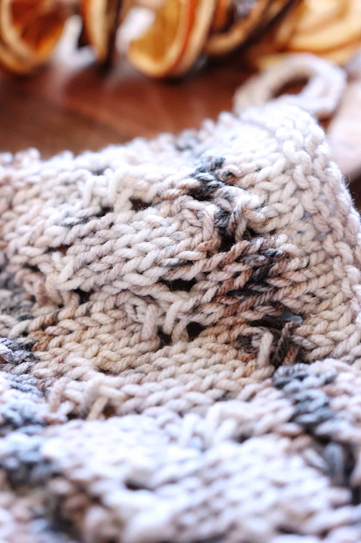 Lakeside kitchen towel knitting pattern detail view of elegant lace border and striped body
