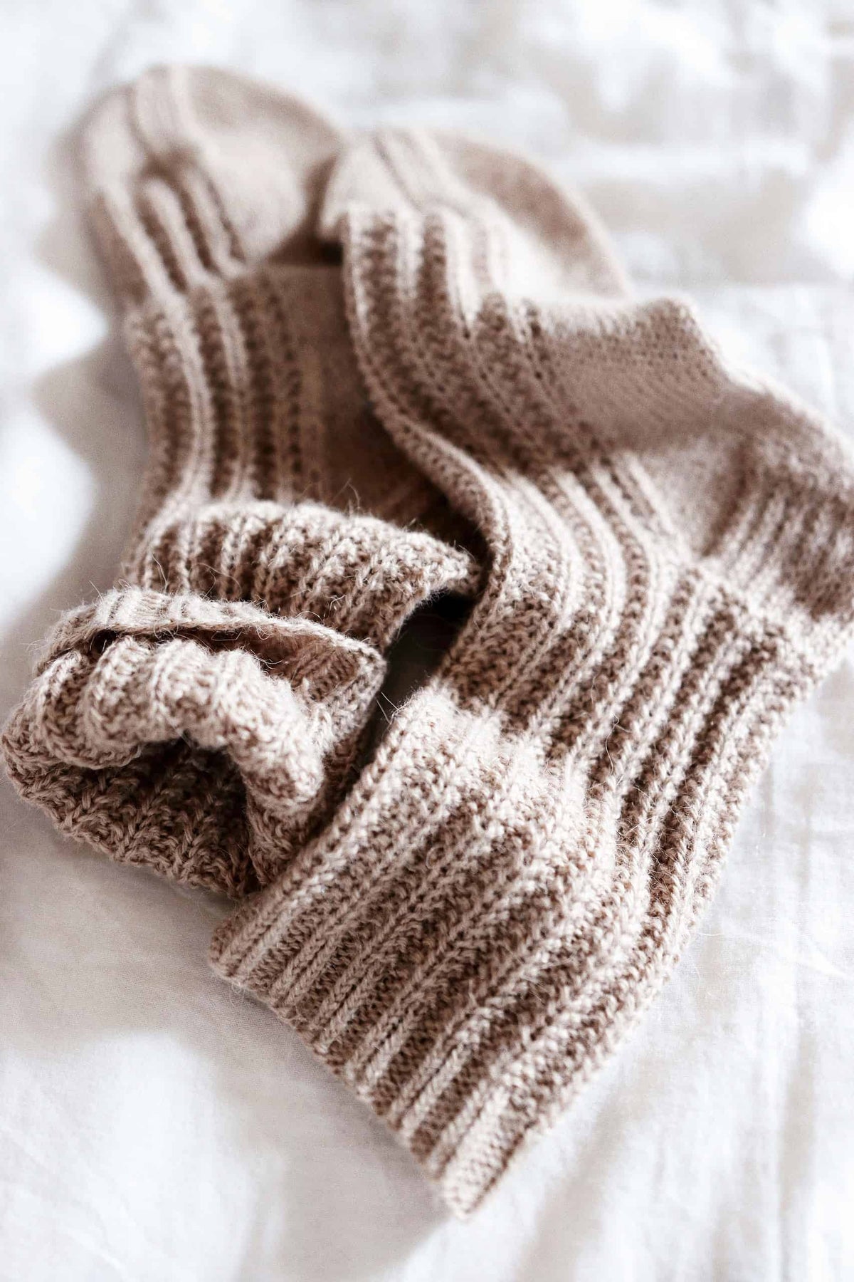 Women's ribbed socks knitting pattern - elegant textured design