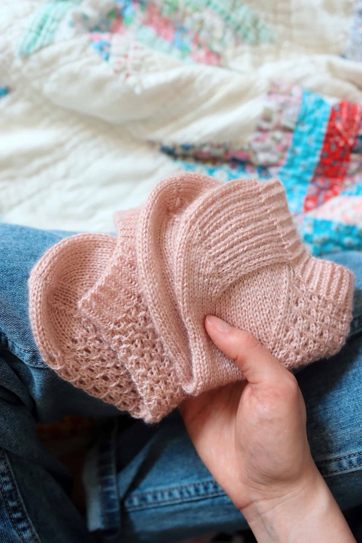Easy ankle socks knitting pattern featuring delicate lace eyelets