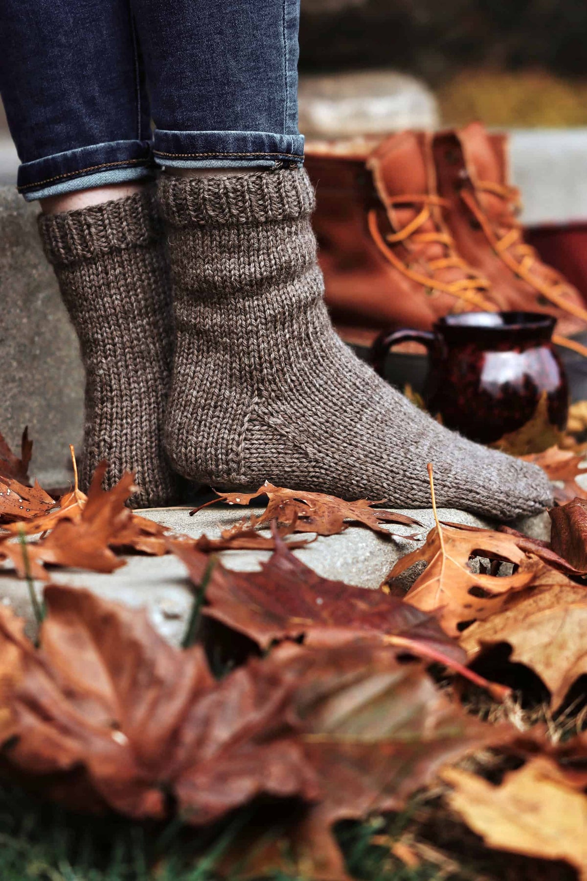 Simple beginner socks knitting pattern cozy boot socks design