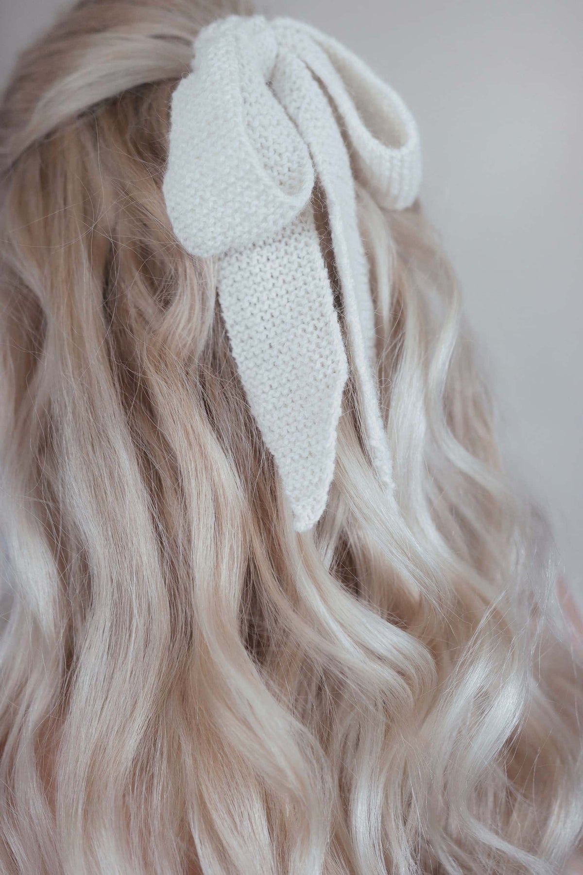 Handmade knit hair accessory ribbon bow in neutral tone