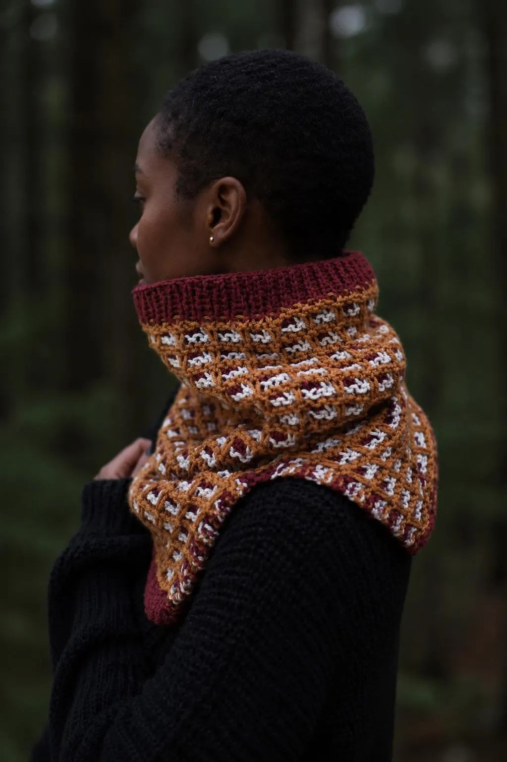split hem cowl knitting pattern, knit circle scarf, easy knit snood knitting pattern horizon cowl knitting pattern