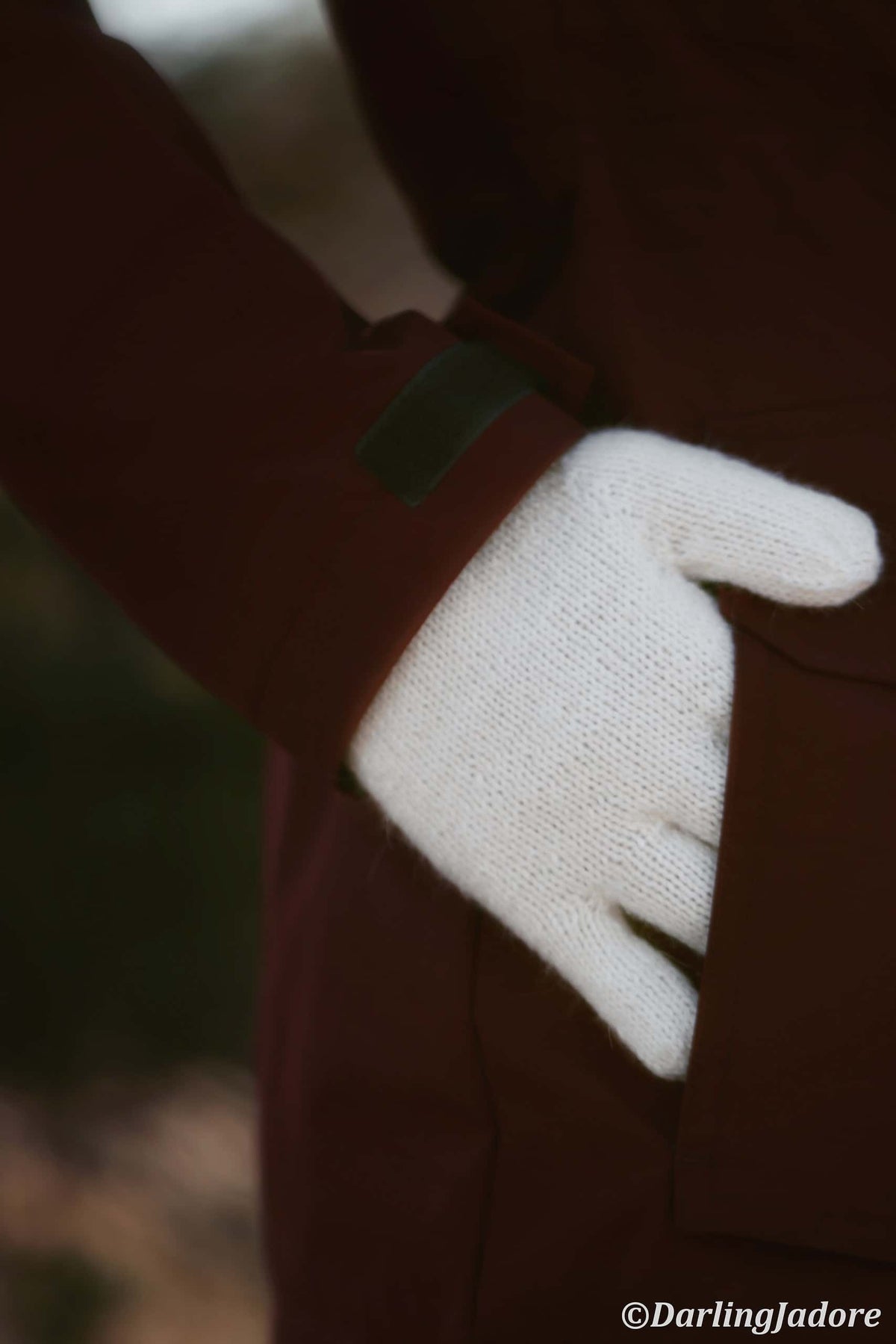 Winter gloves knitting pattern detail - classic cream hand knit gloves by Darling Jadore