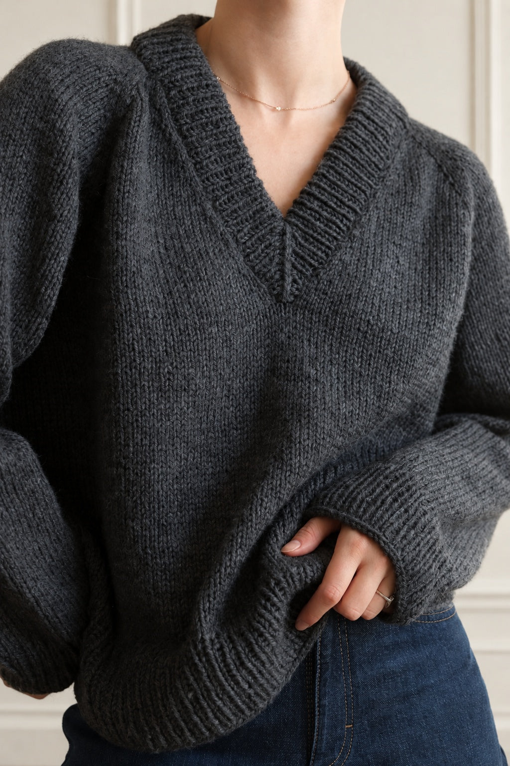 V Neck Sweater Knitting Pattern Paneled Wall Hand At Cuff Darling Jadore Autumn Sweater - Darling Jadore