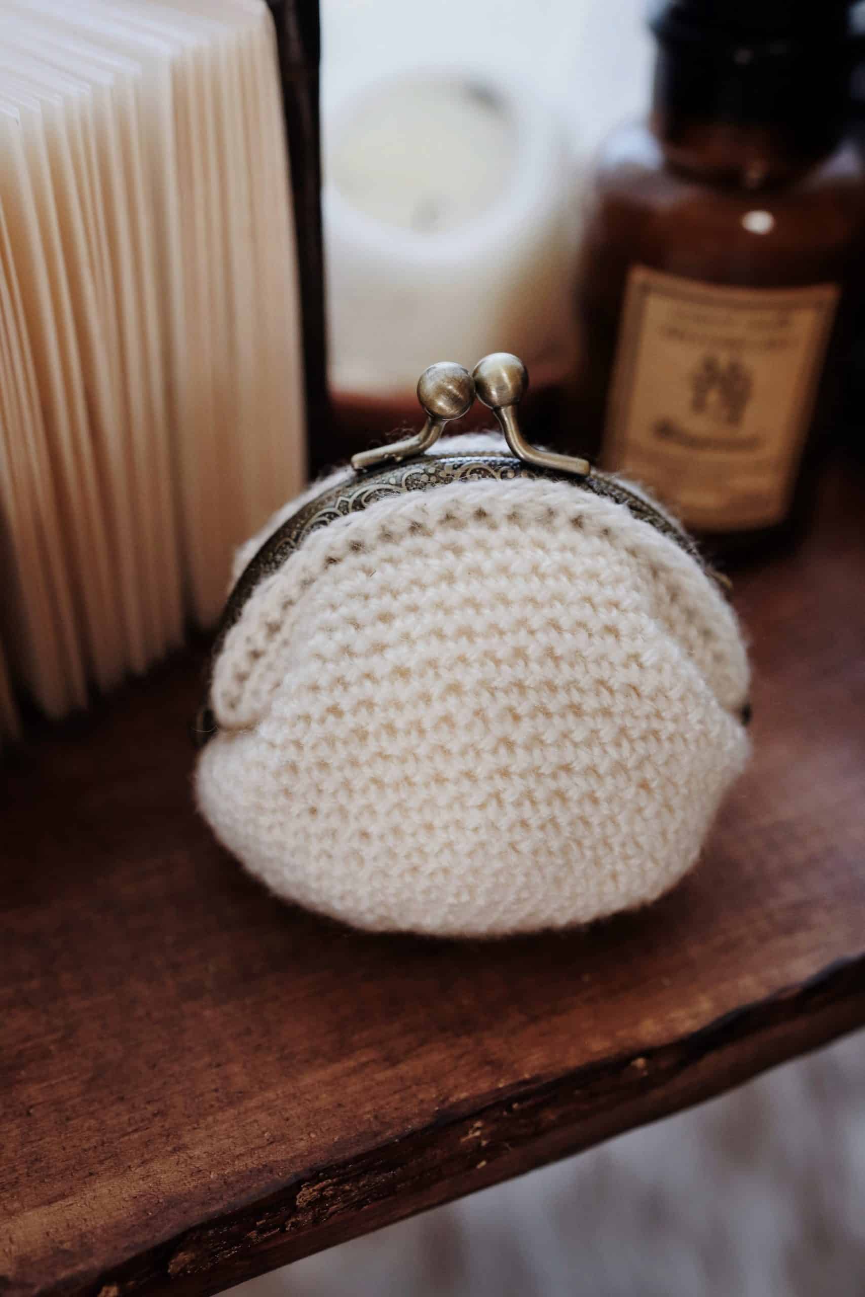 The Classic Coin Purse Crochet Pattern