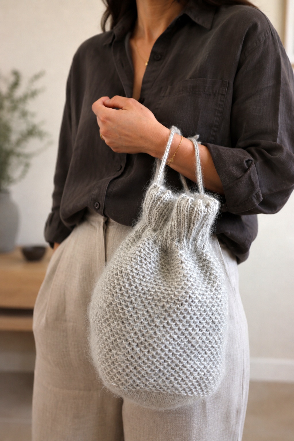 bucket bag knitting pattern knit drawstring purse easy knit purse bag Vale Bag darling jadore