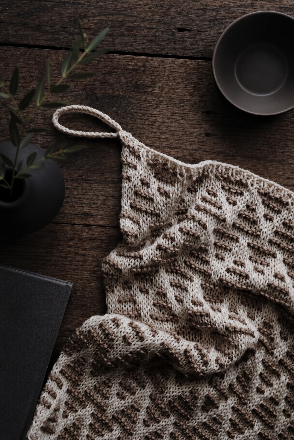 knit hand towel kitchen decore knitting pattern modern farmhouse Cinder Tea Towel
