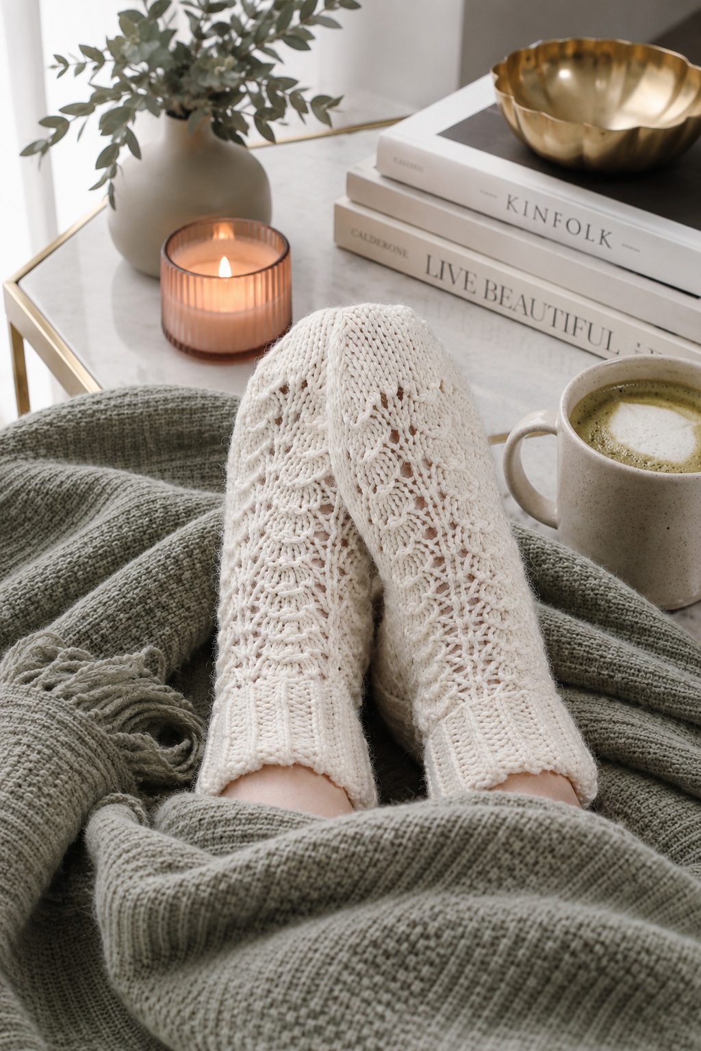 chunky knit socks knitting pattern fold over lace knit womens socks worsted weight socks Arctic Socks